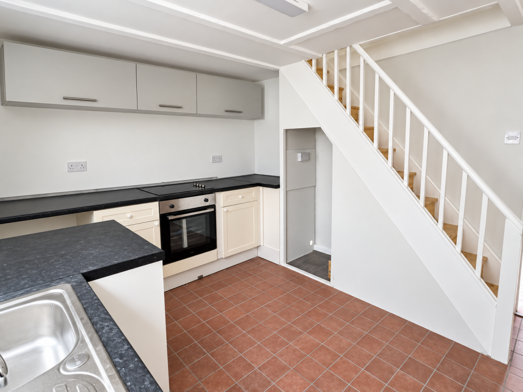 Stade Street, Hythe, CT21 photo 5
