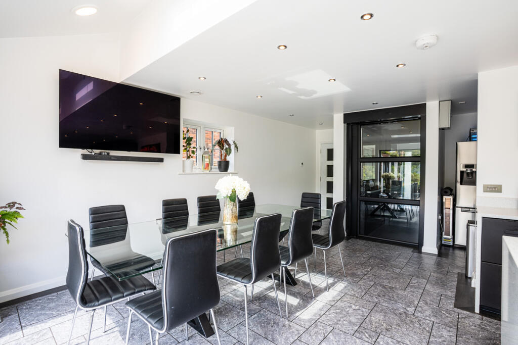 Additional image 7 of Alcester Road Burcot Bromsgrove, Worcestershire, B60 1FE