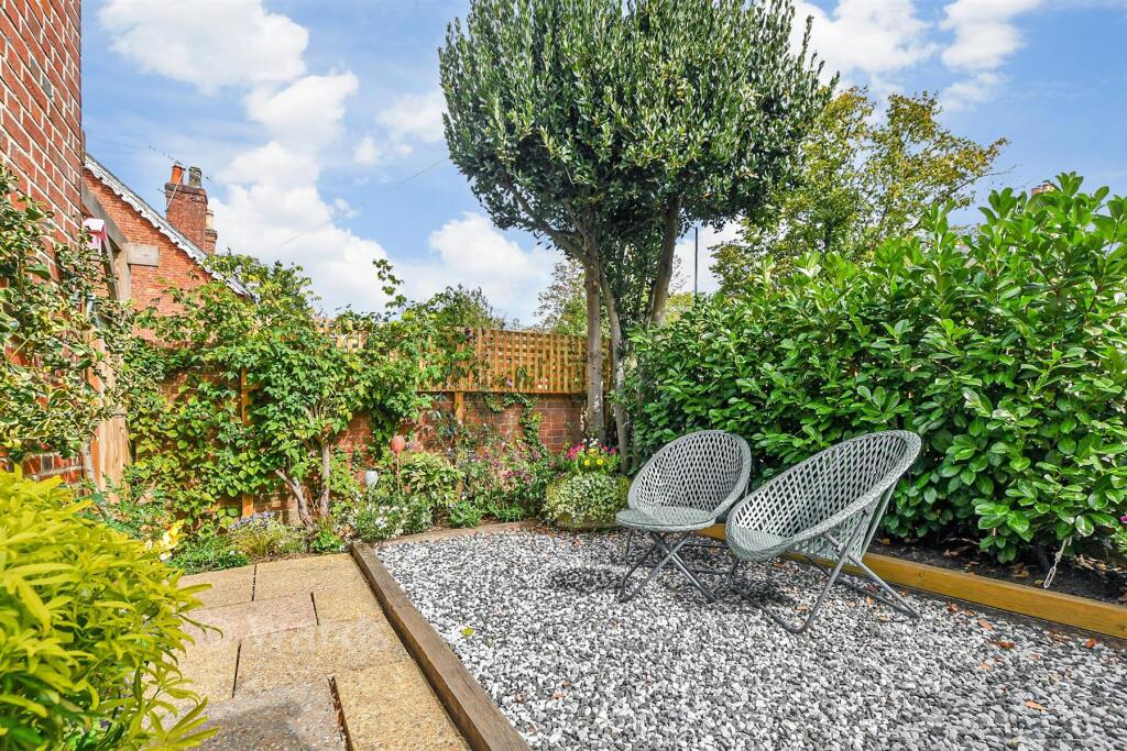 House in Tonbridge - View 3