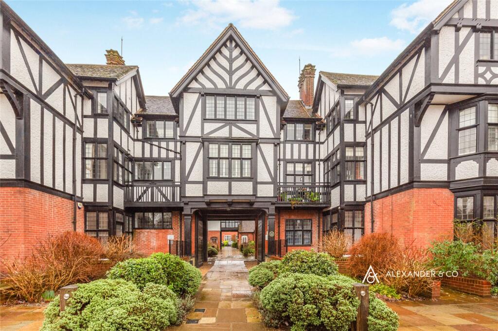 Main image of property: The Courtyard, Rothschild Place, Tring, HP23