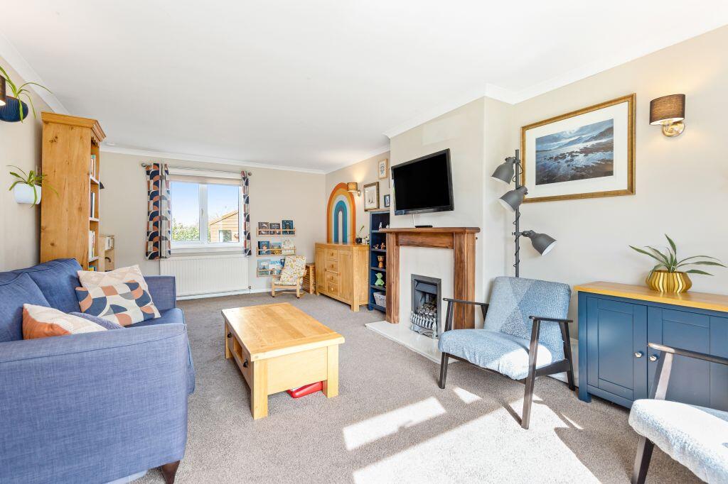 House in Edinburgh, Currie - View 3