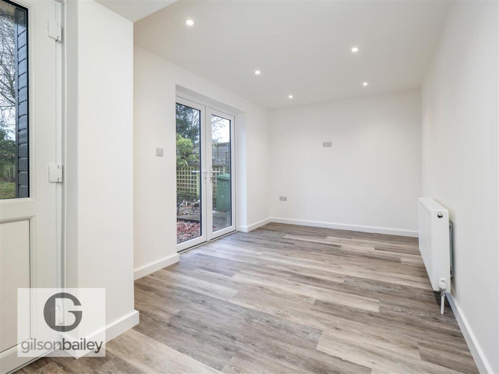 Blenheim Close, Sprowston photo 3