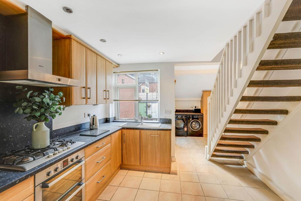 House in Nottingham - View 3