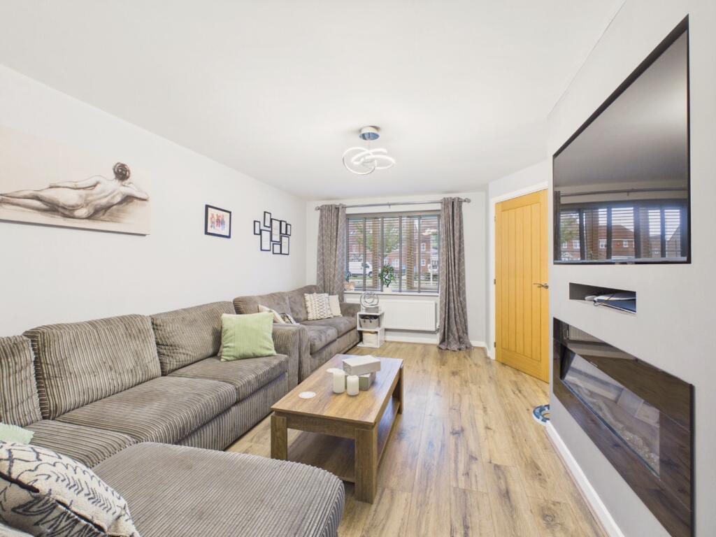 House in Hull, Kingswood - View 3