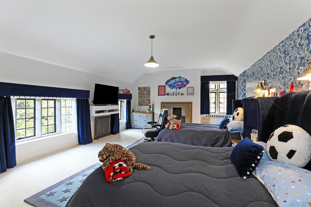 Additional image 26 of Oldfield Nook, Scholes Lane, Scholes, Cleckheaton, BD19 6LY