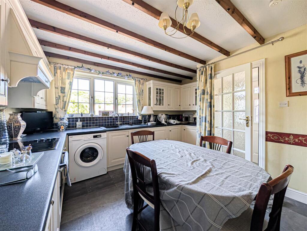 House in East Cambridgeshire, Isleham - View 2