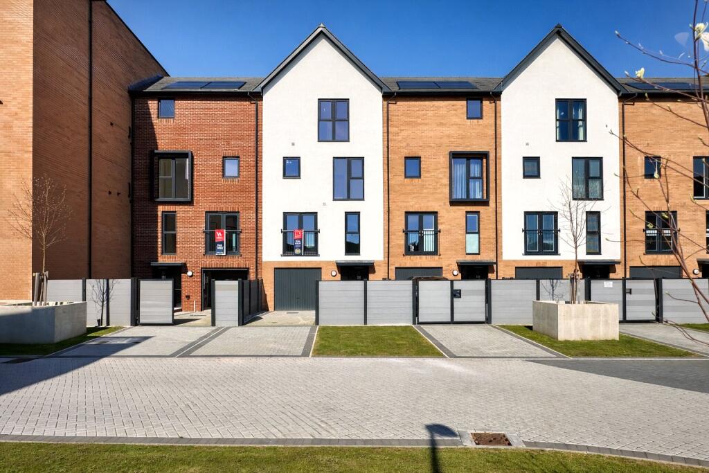 Customisable Family Home, Sticklepath, Barnstaple, Devon, EX31 - View 4