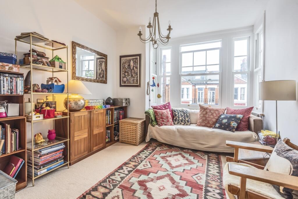 Main image of property: Gartmoor Gardens, London, SW19