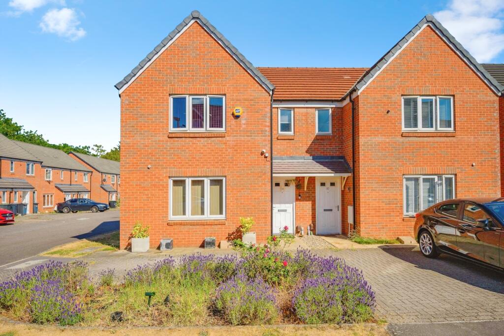 Main image of property: Guardian Way, LUTON, Bedfordshire, LU1