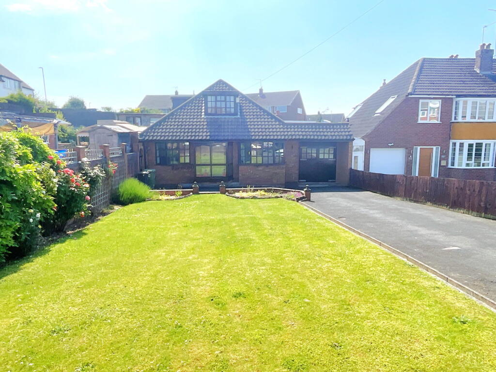 Main image of property: Hagley Road, Halesowen, B63 4JN
