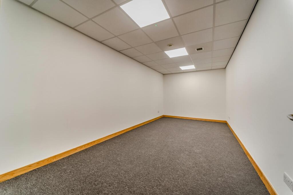 8693993-interior04-800.jpg