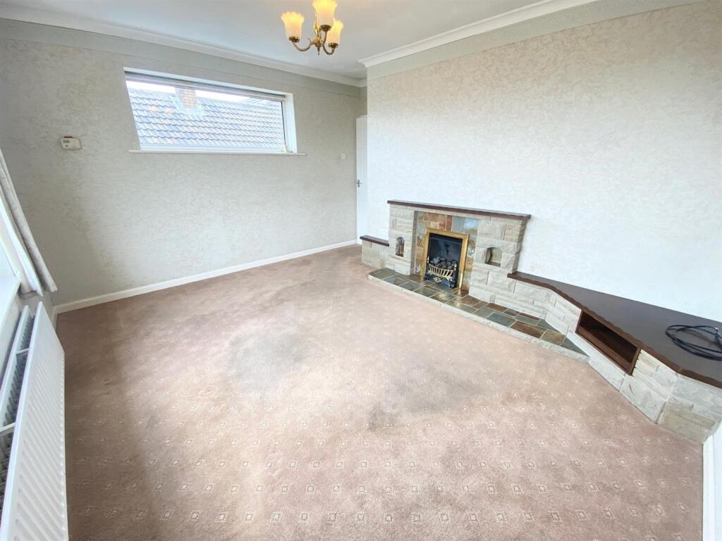 House in Kirklees, West Yorkshire - View 2