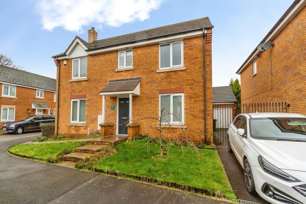 Main image of property: Cartbridge Lane South, Walsall