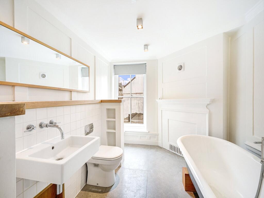 Apartment in London - View 4