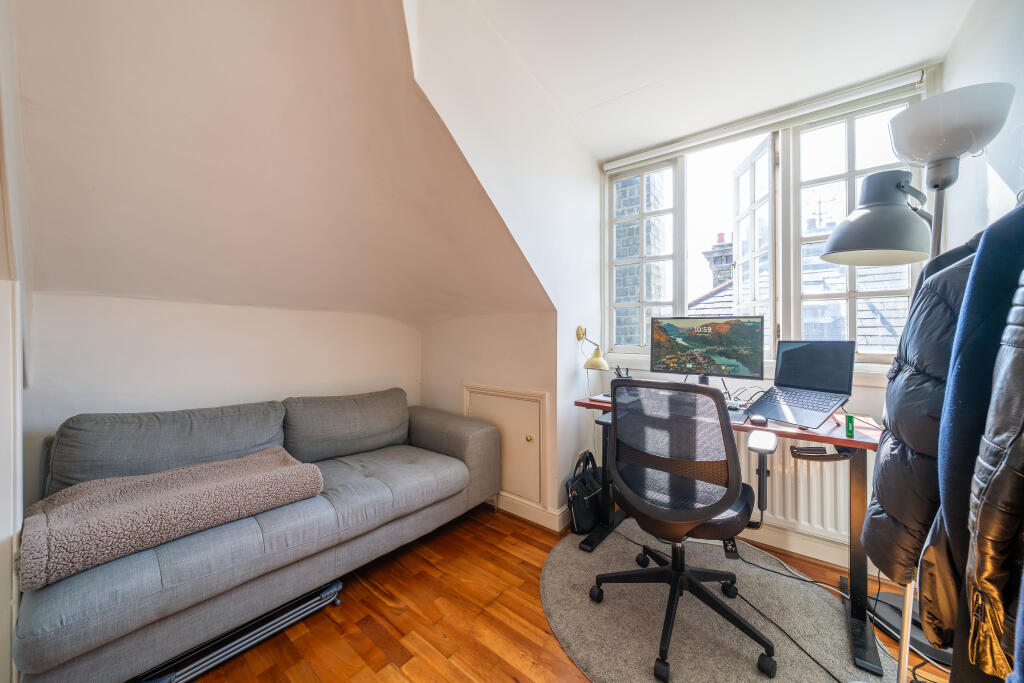 Apartment in London, Lot's Village, Earl's Court - View 4