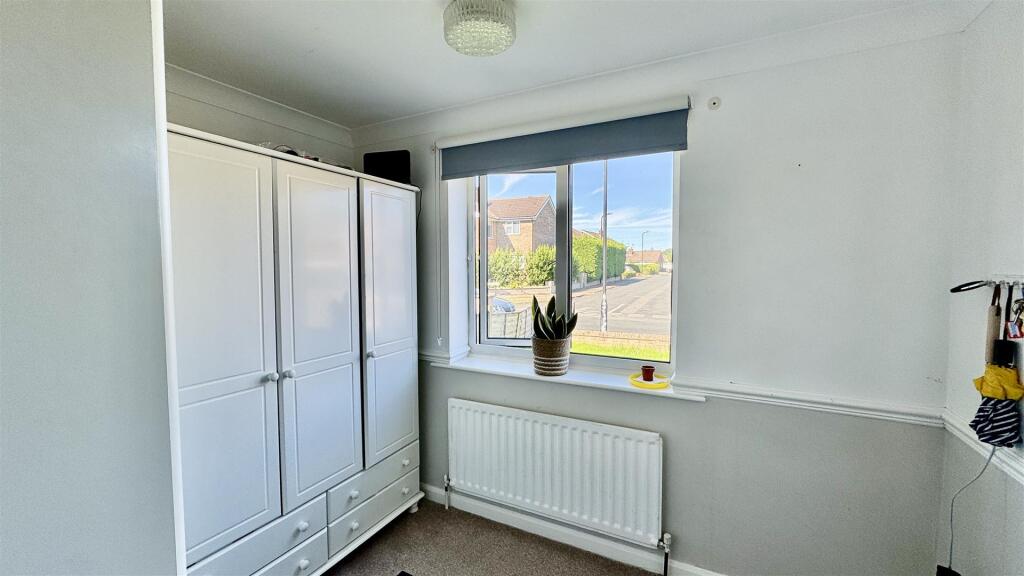 House in Harrogate, Harlow Hill - View 2