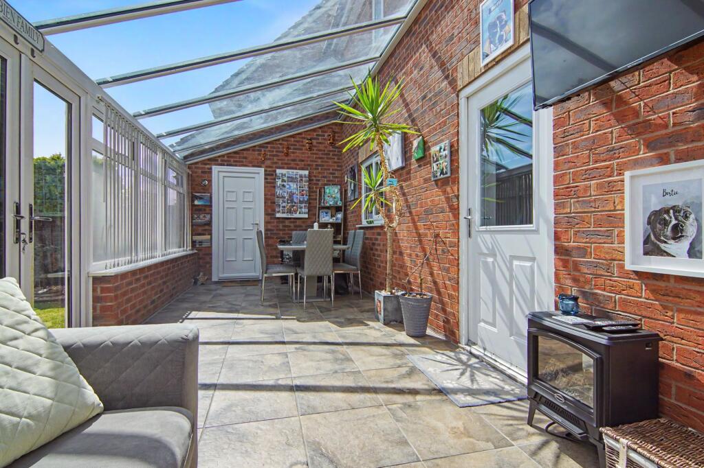 Coopers Meadow, Keresley End, CV7 - More