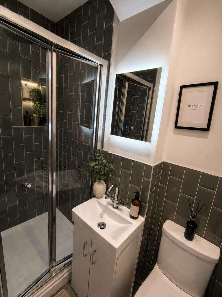 House in Chesterfield, Stonegravels - View 5