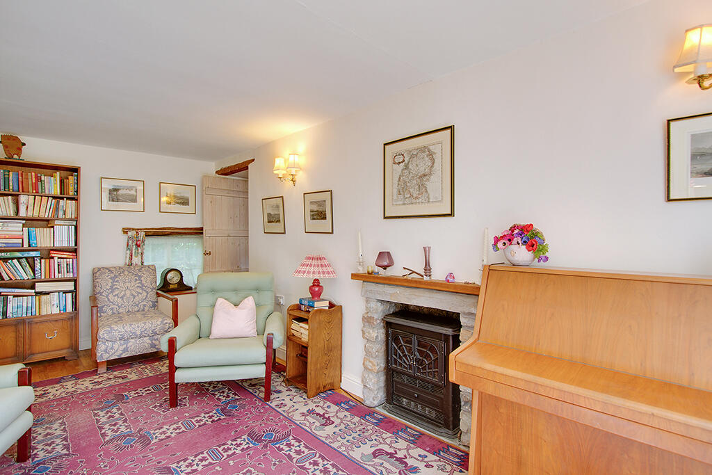 House in Barbon, Town End - More