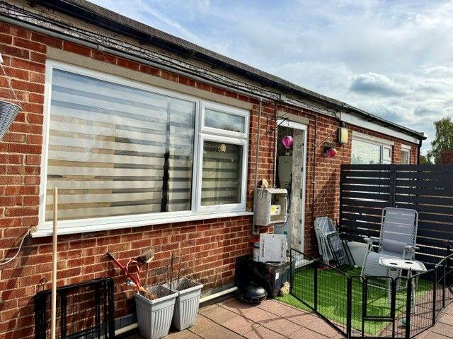 Apartment in Tandridge, Lingfield - More