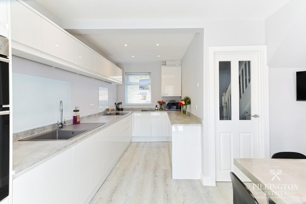 House in Plymouth - View 5