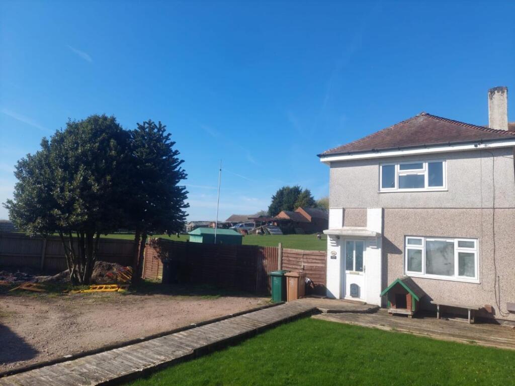 3-bed terraced on 84 Main Street, Newhall, Swadlincote, Derbyshire, DE11 0TP, £90,000