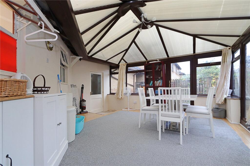 House in Milton Keynes, Monkston, Kents Hill, Monkston and Brinklow - More