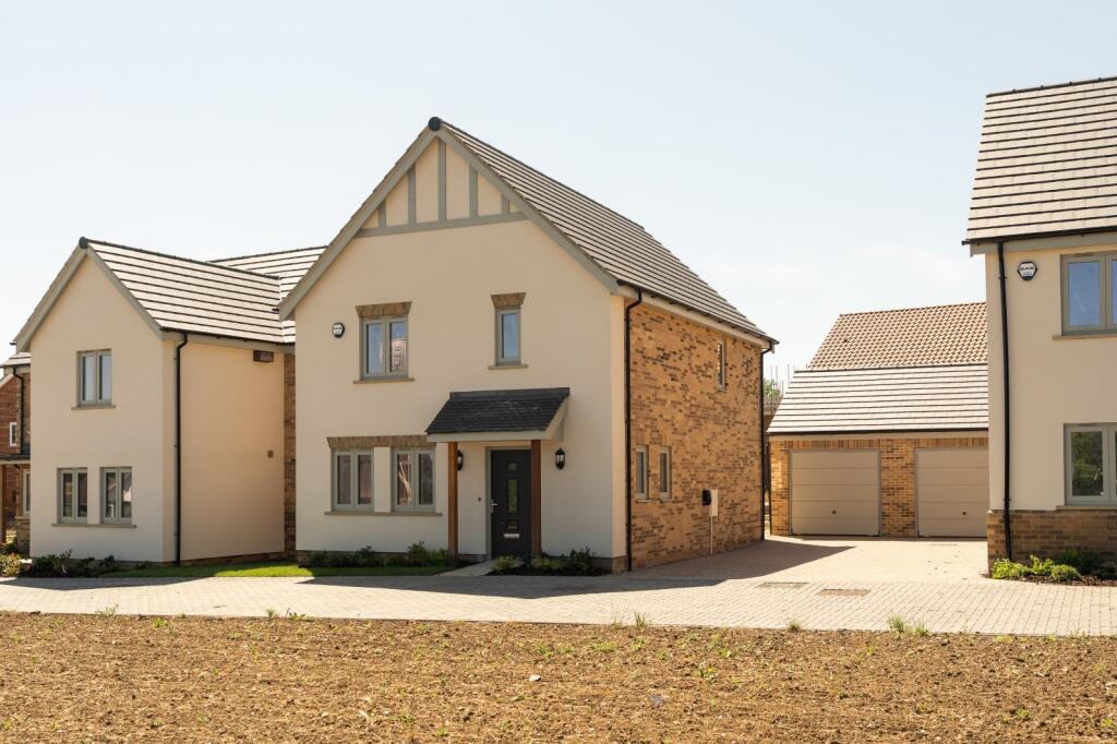 Main image of property: The Landings, Harrisons Lane, Halesworth, Suffolk, IP19