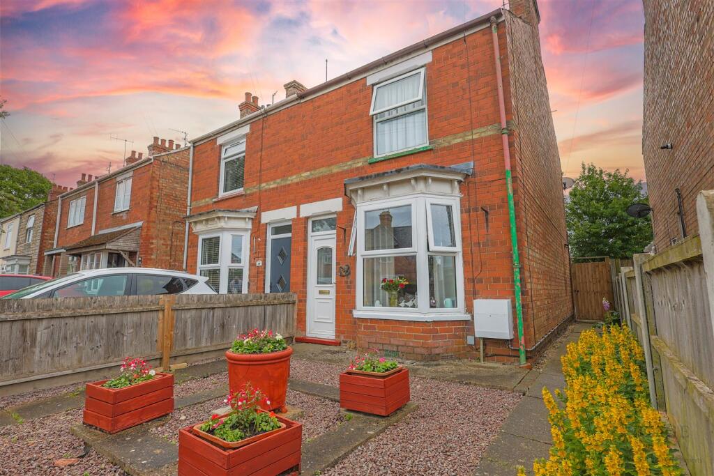 Main image of property: Pennygate, Spalding