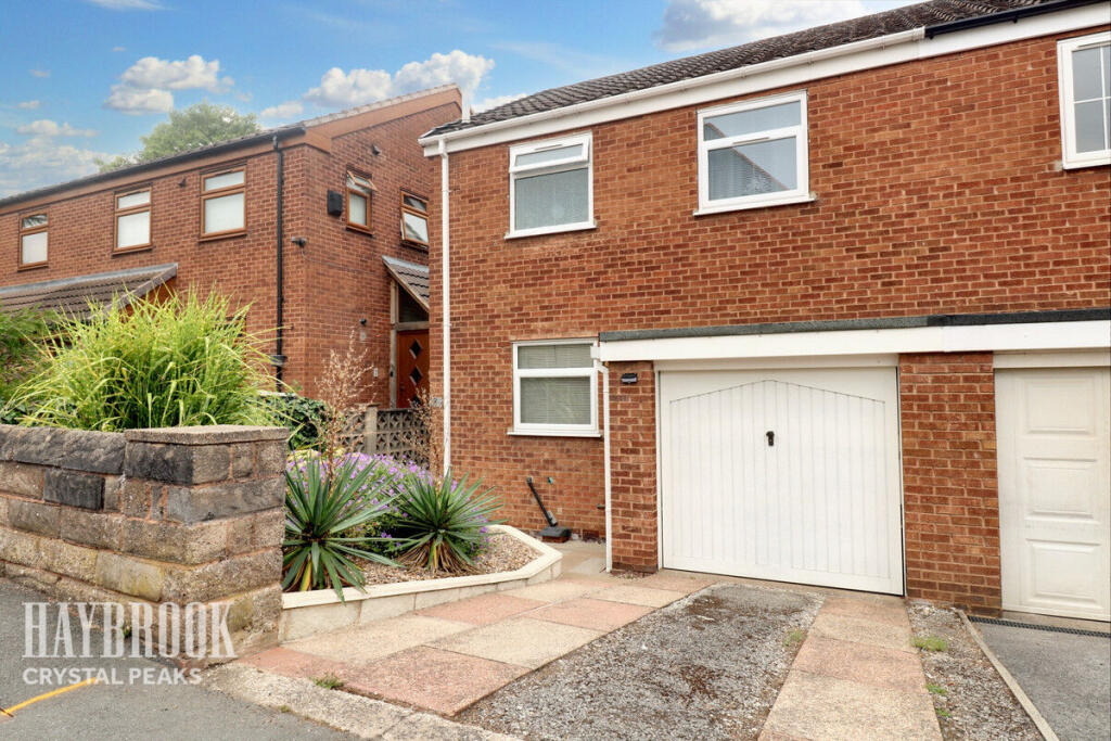 3-bed semi-detached on Tynker Avenue, Beighton, £225,000