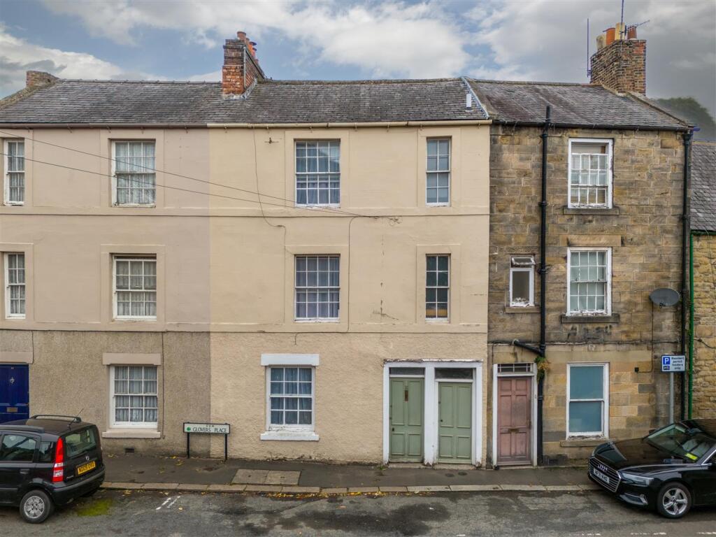 Glovers Place, Hexham, NE46, Hexham