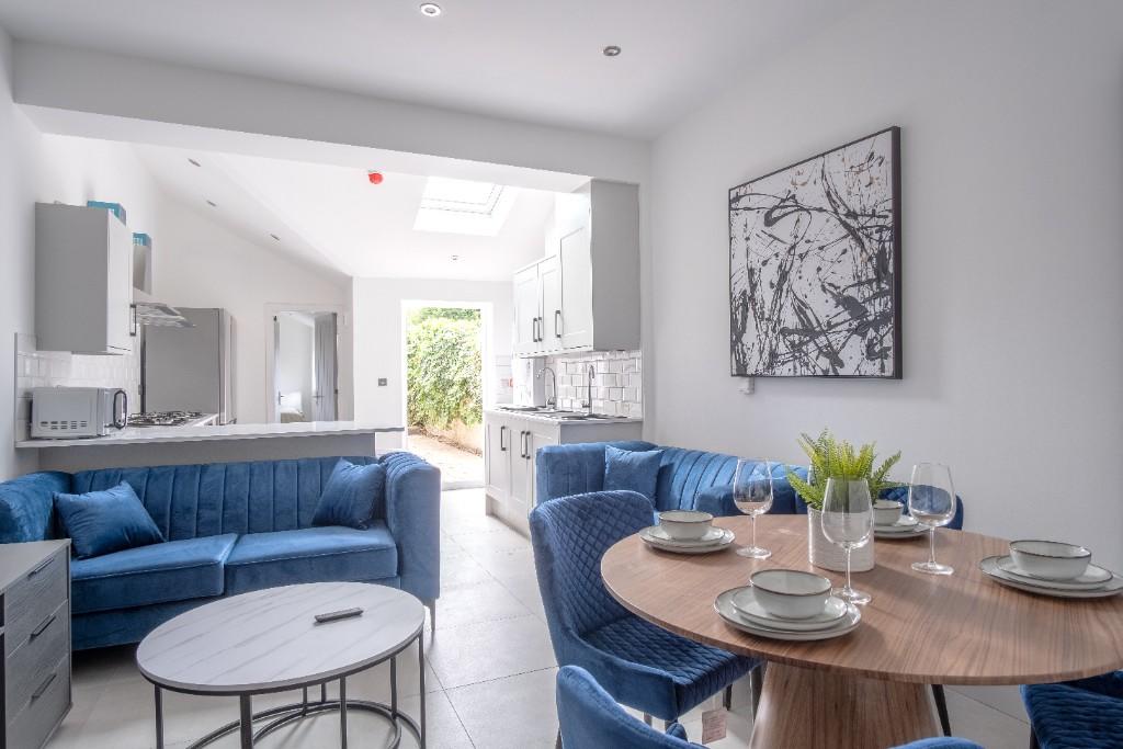 Main image of property: Boultham Avenue, Lincoln, Lincolnshire, LN5