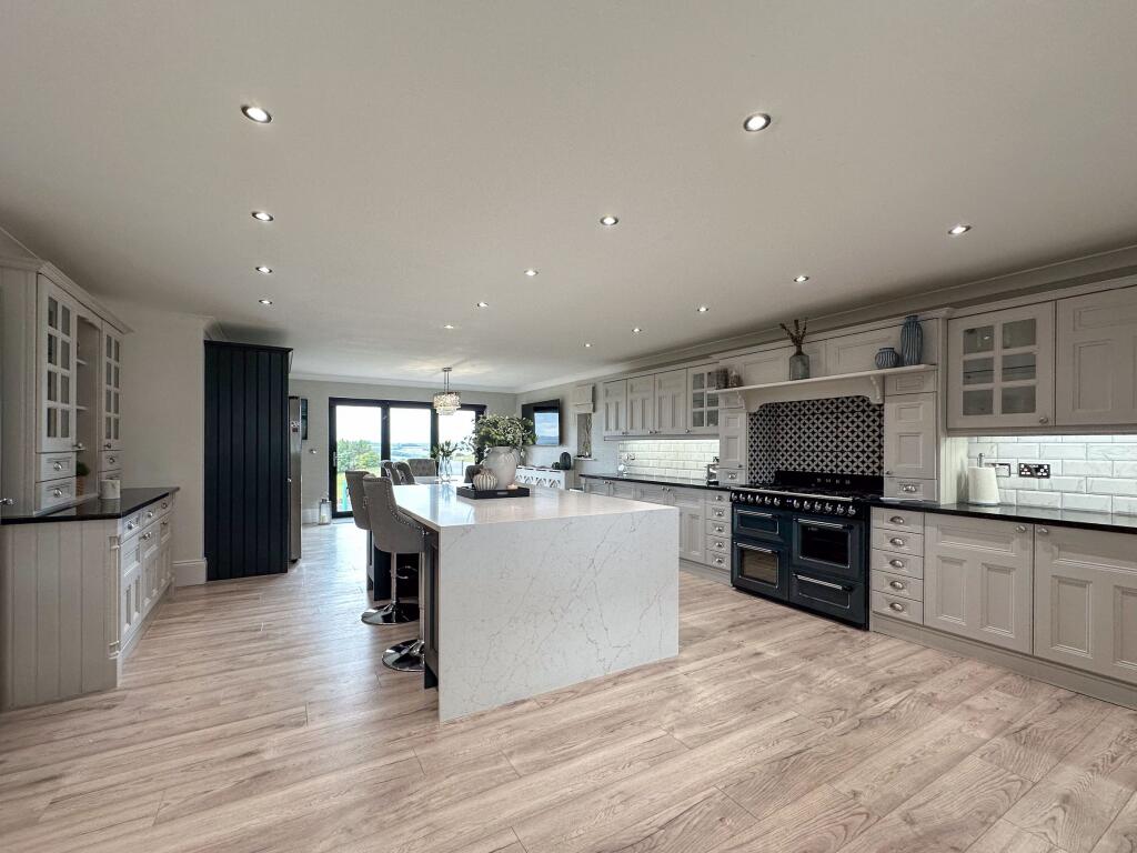 Valley View, Whitehall Lane, Iveston, Consett photo 3