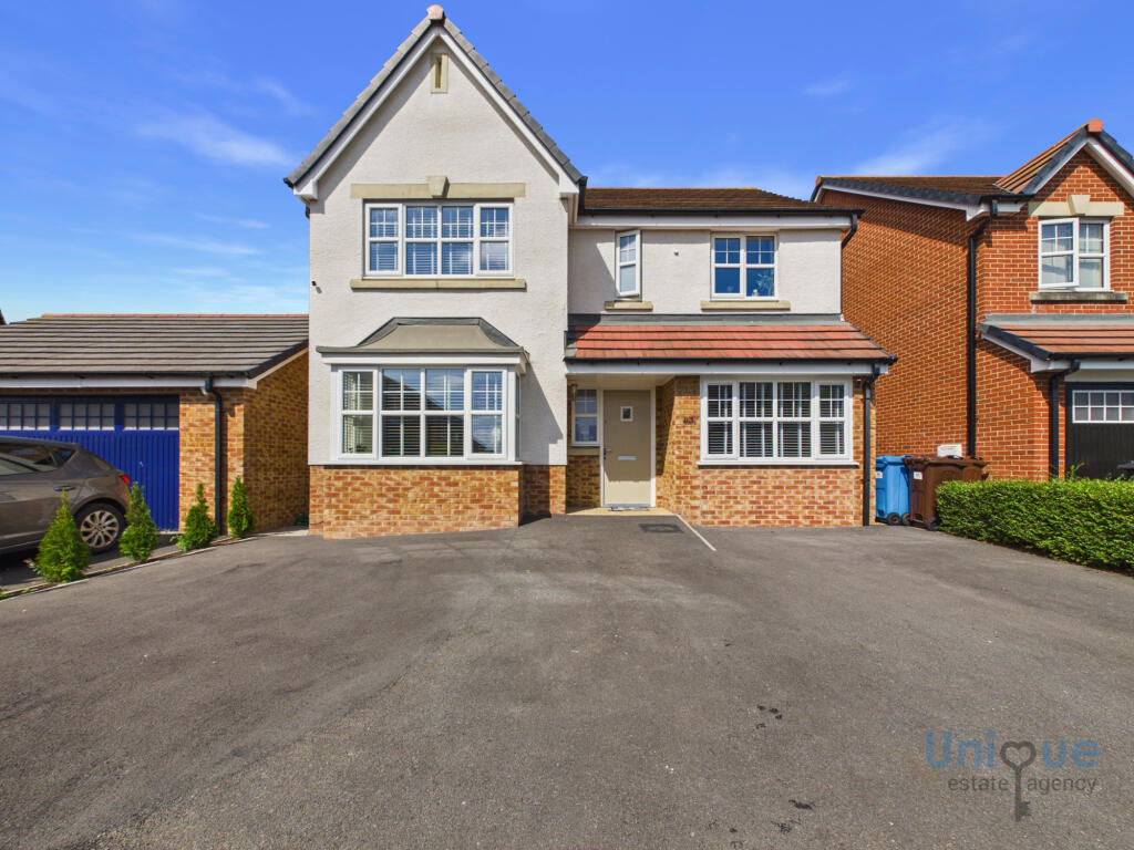 Sanderling Way, Wesham, PR4