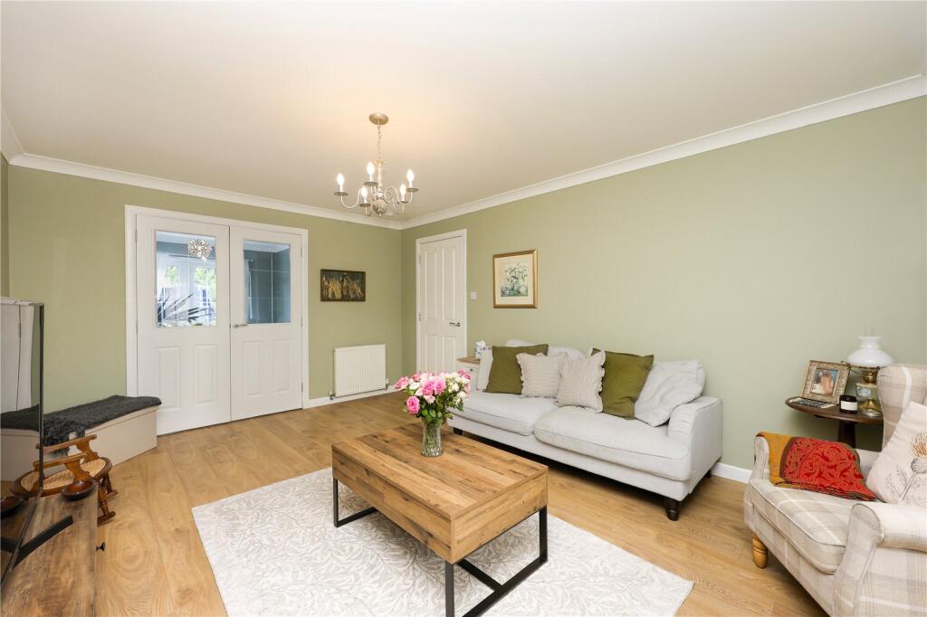 House in Kirkcaldy - More