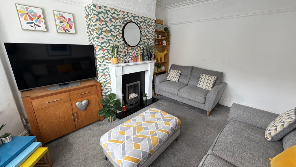House in Stockport - View 4