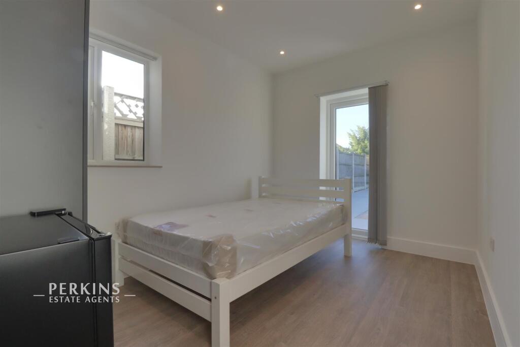 Main image of property: Greenford, UB6