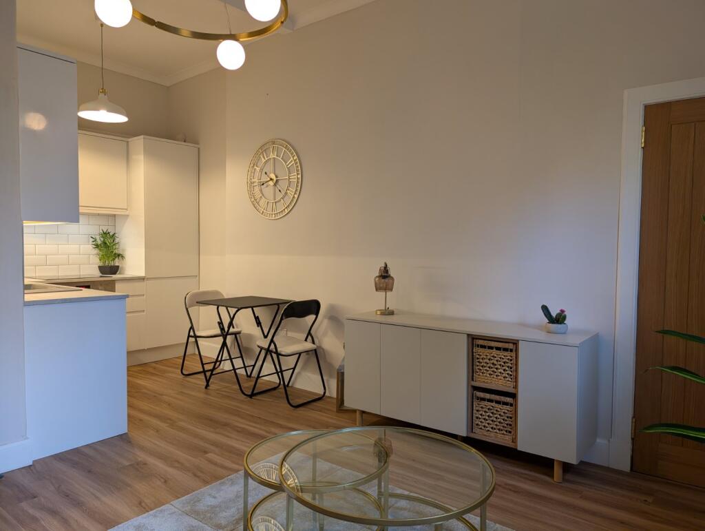 Apartment in Edinburgh - View 5