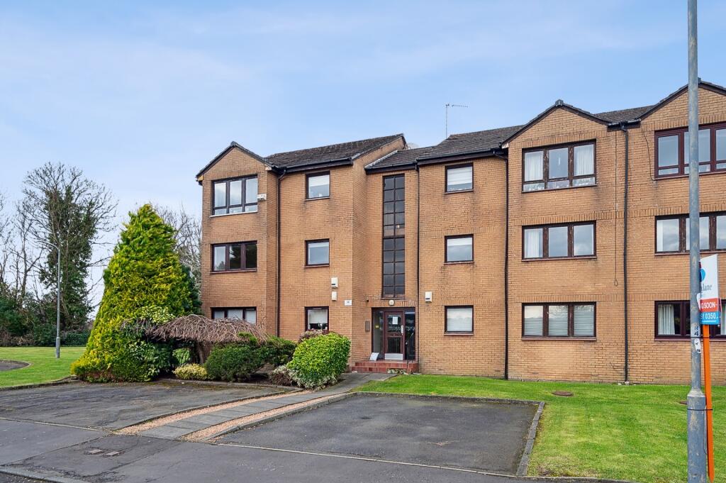 Main image of property: Spiers Grove, Flat C, Thornliebank , East Renfrewshire, G46 7RL