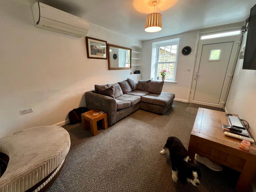House in Cwrtnewydd, Llanwenog - View 5