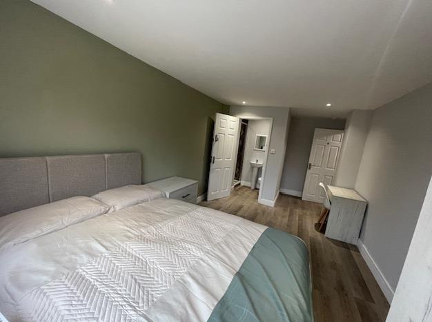 Main image of property: Room 8, Buckingham Road, OX26