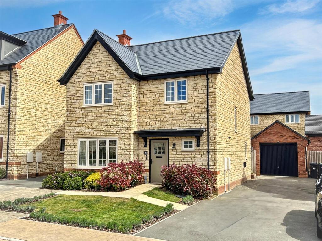Main image of property: Hollowell Street, Wollaston, Wellingborough