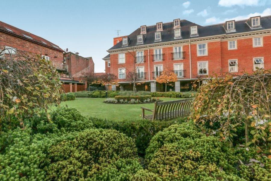 Main image of property: Centurion Square