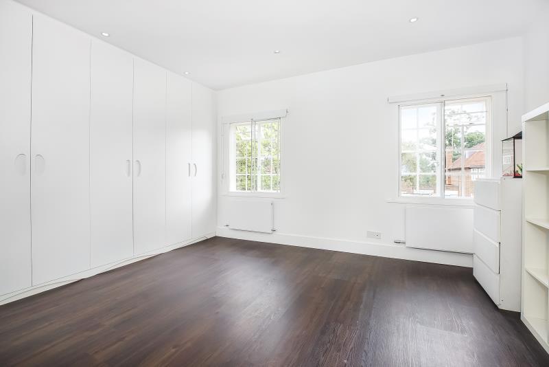 House in London - View 4