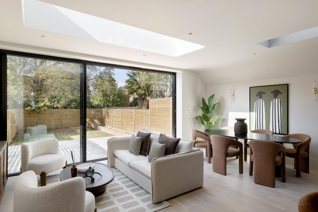 Chandos Road, London, NW2 photo 4