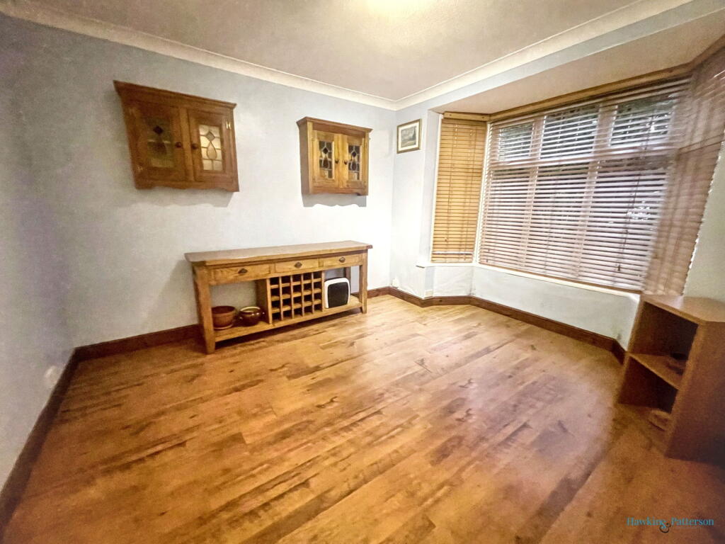 House in Solihull, Haslucks Green - More