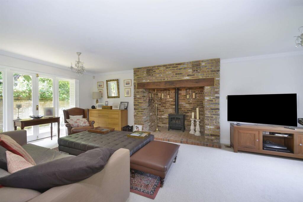 Woodrough Copse, Bramley, Guildford - Photo 5