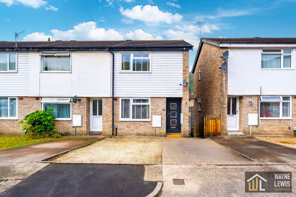 Main image of property: Rhiw'r Ddar, Taffs Well, Cardiff, CF15 7NA