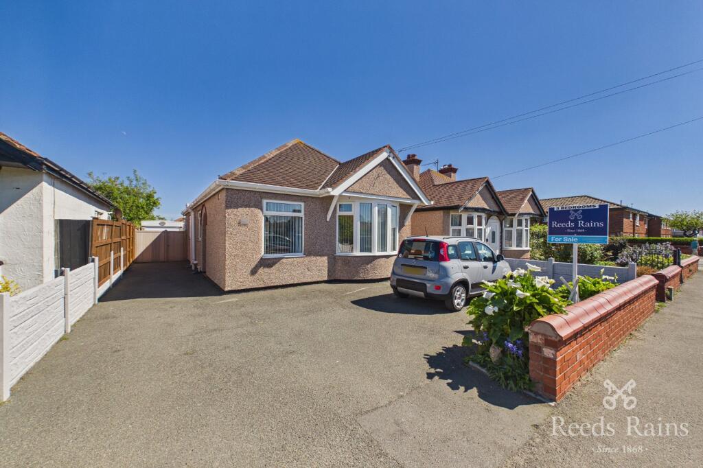 Main image of property: Tynewydd Road, Rhyl, Denbighshire, LL18