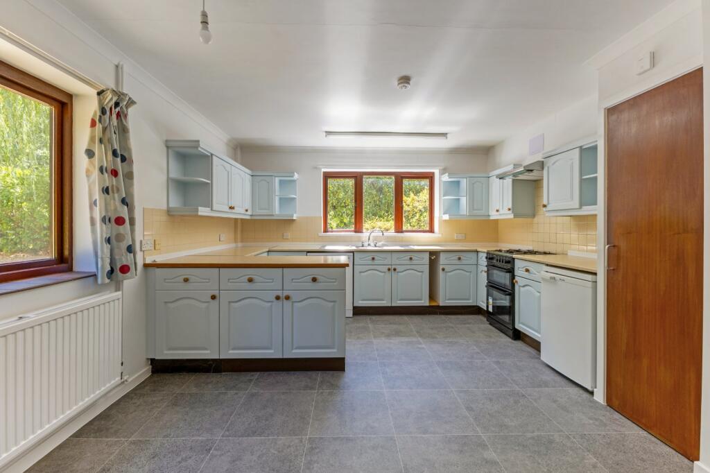 House in Kingston upon Thames - View 3